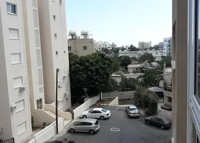 Lca4 Flat For Larnaca