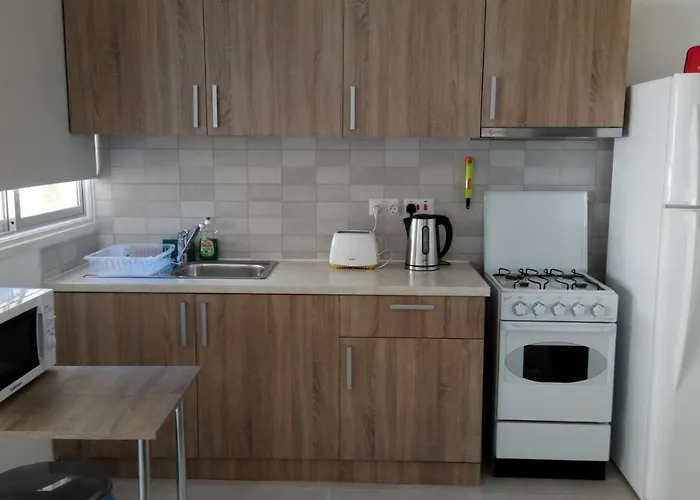 Lca4 Flat For Ларнака